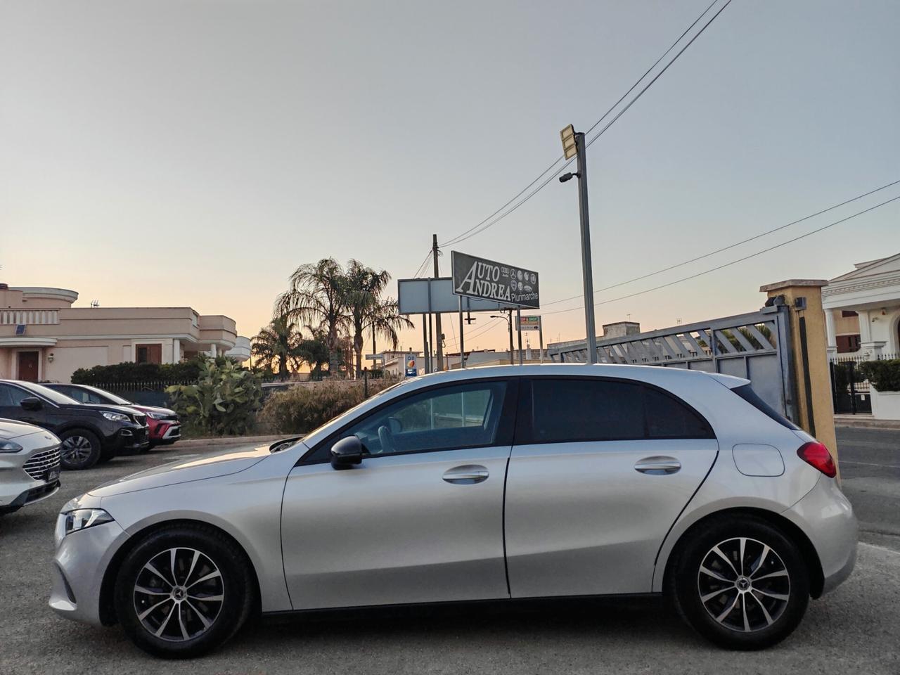 Mercedes-benz A 180d 2.0 Navig cam 2021