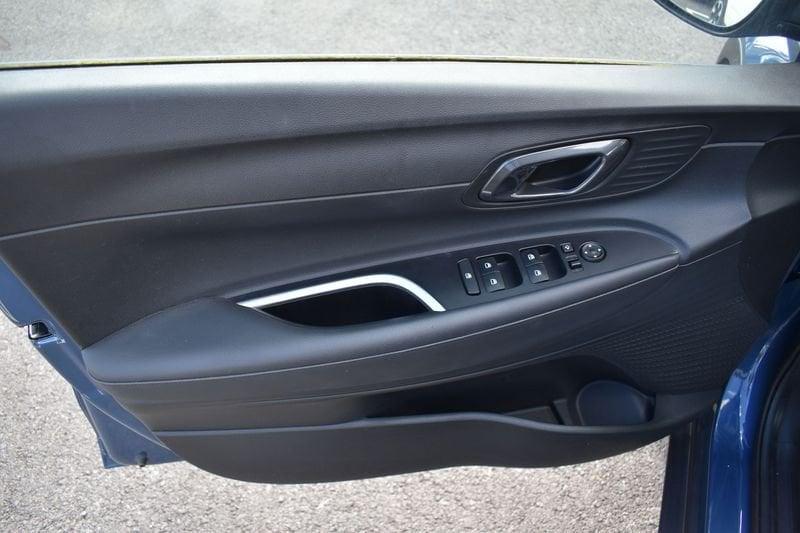 Hyundai Bayon 1.0 T-GDI Hybrid 48V MT XClass