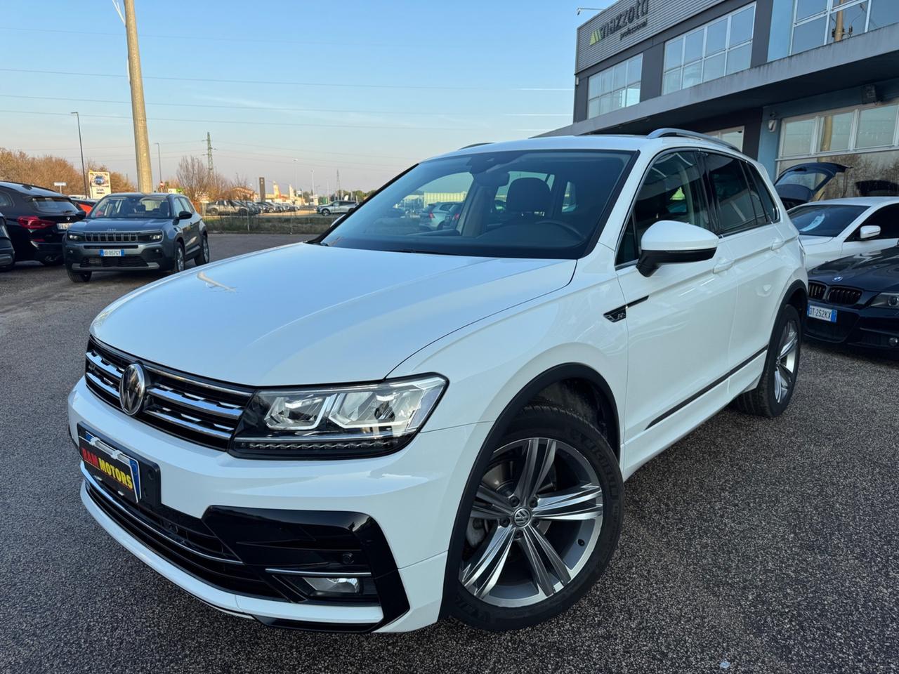 Volkswagen Tiguan 2.0 TDI SCR DSG 4MOTION Sport BMT