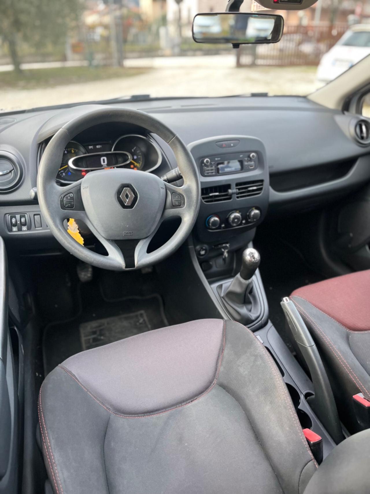 Renault Clio 1.5 Diesel 75CV 5 porte 2015 PERFETTA