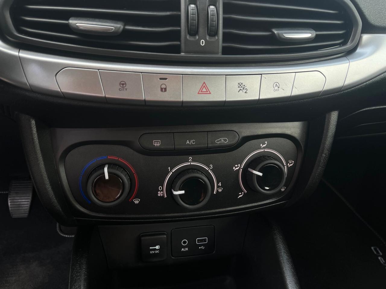 Fiat Tipo 1.3 Mjt S&S 5 porte Easy