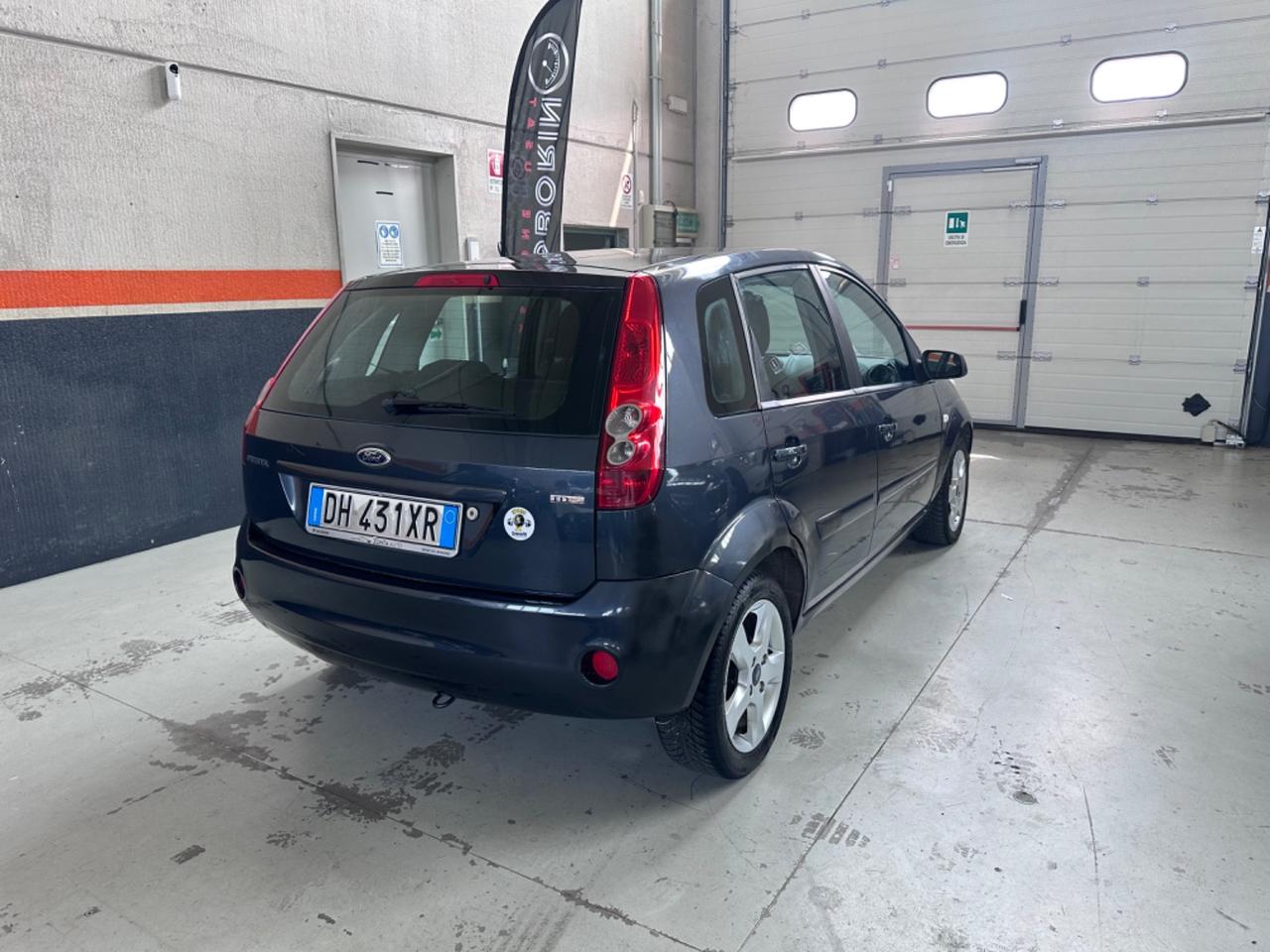 Ford Fiesta 1.4 TDCi 5p. Titanium