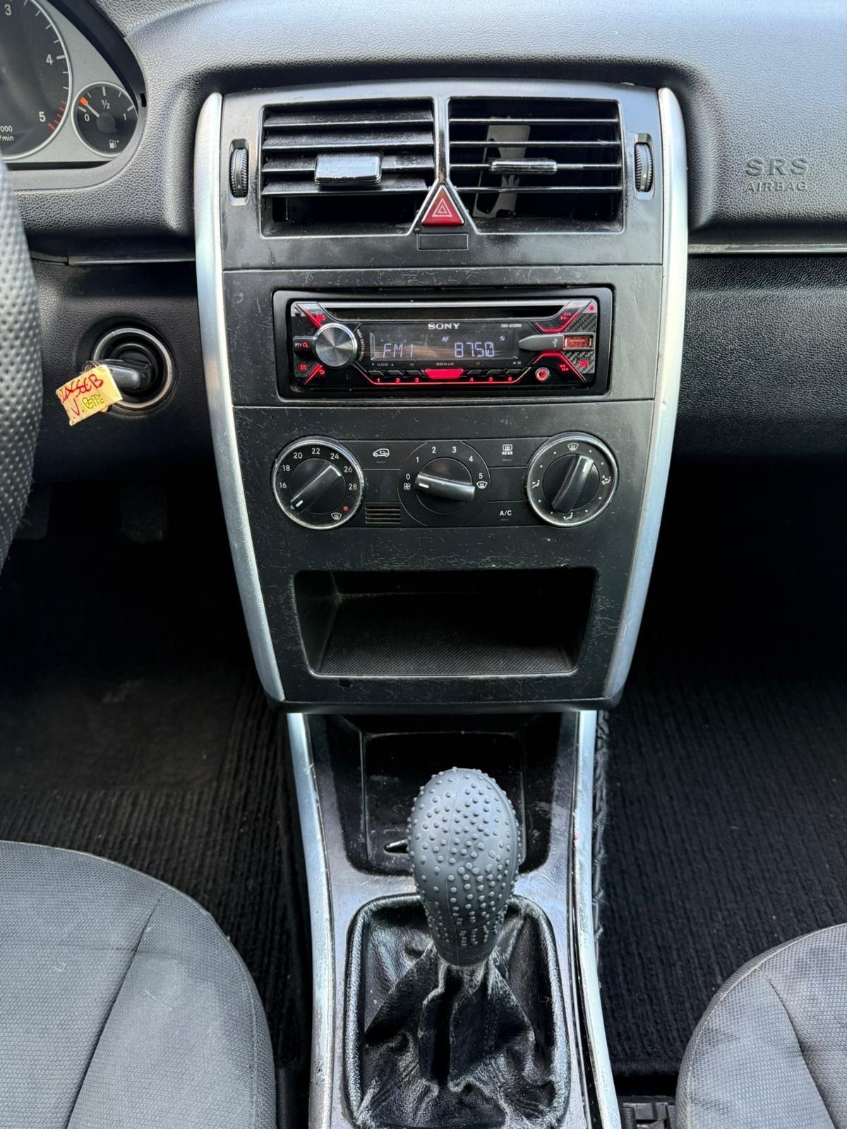 Mercedes B 200 - AUTO PER COMMERCIANTI
