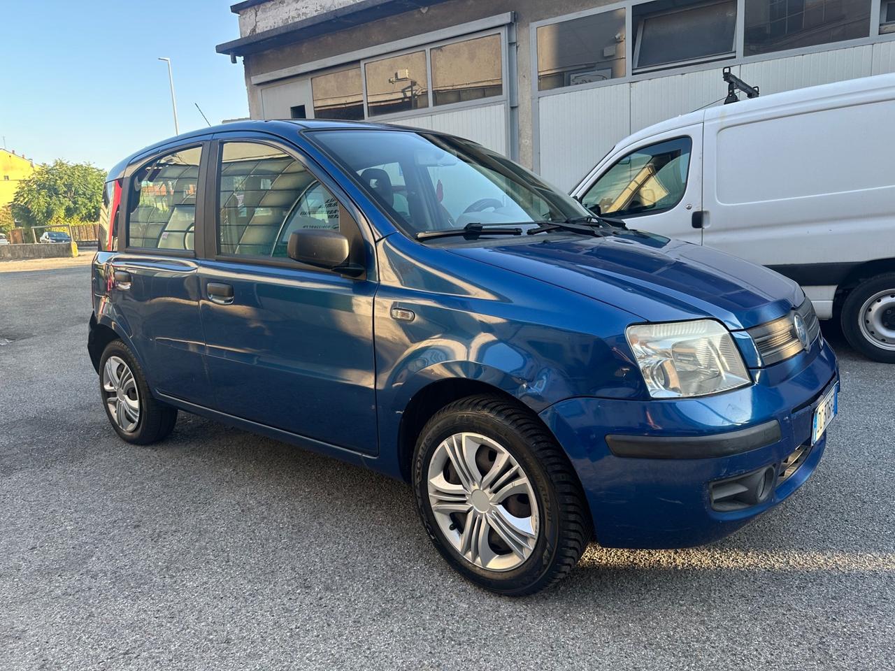 Fiat Panda 1.2 BENZINA NEOPATENTATI OK AREA B MILANO