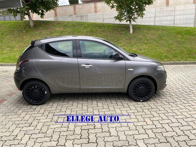 LANCIA Ypsilon PROMO FINANZ 1.0 5 porte Hybrid Silver KM 0 2023