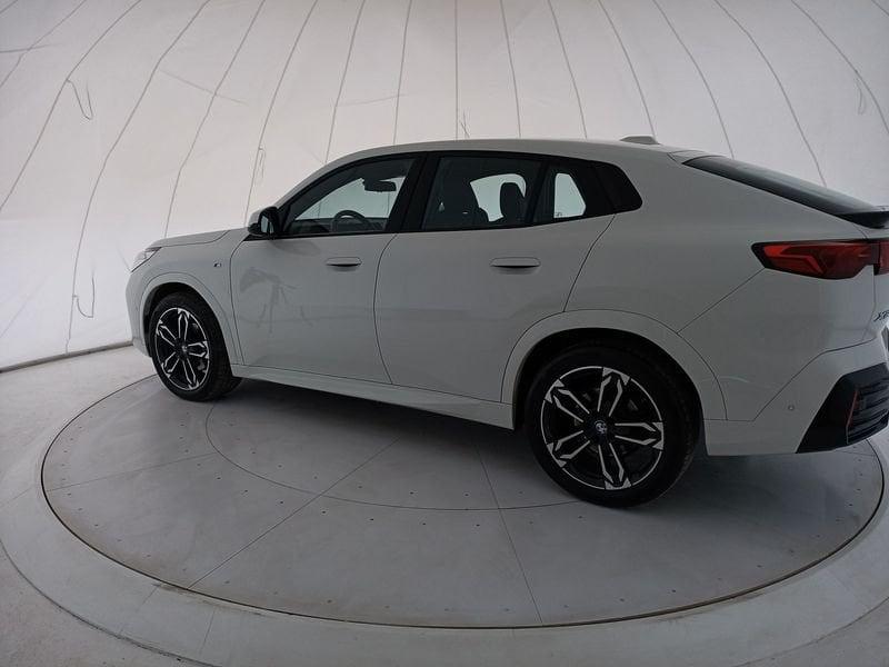 BMW X2 U10 sdrive 18d MSport auto