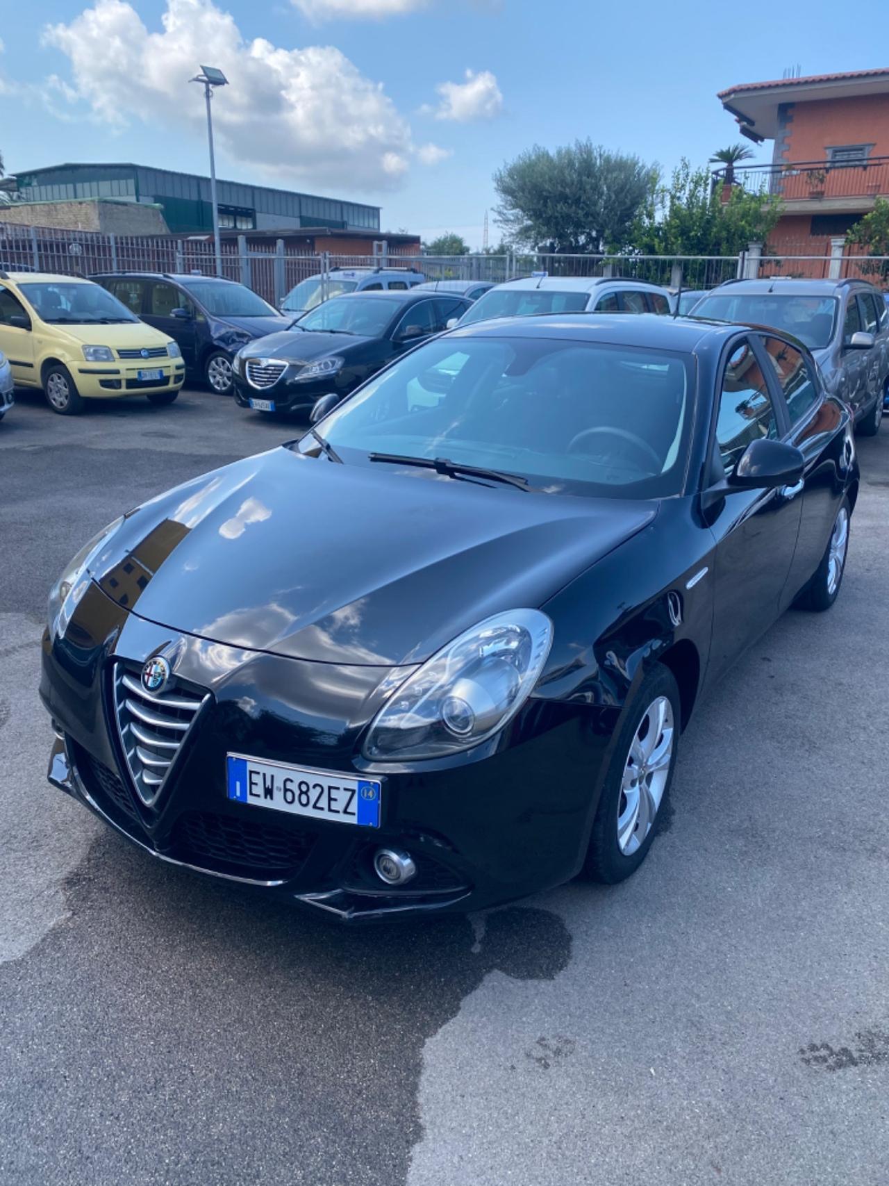 Alfa Romeo Giulietta 1.4 T-Jet GPL 2014 Full