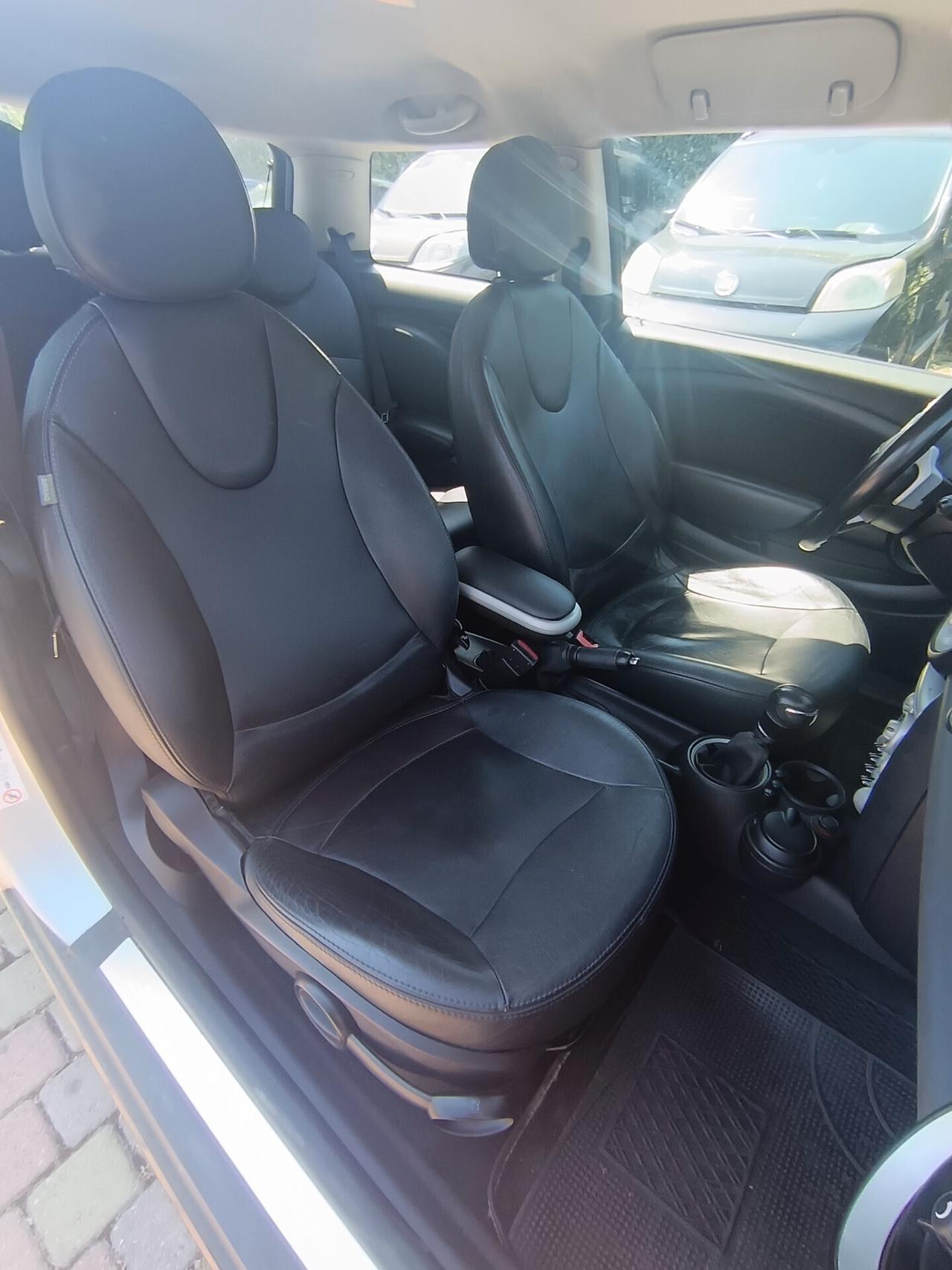 Mini Cooper D 1.6