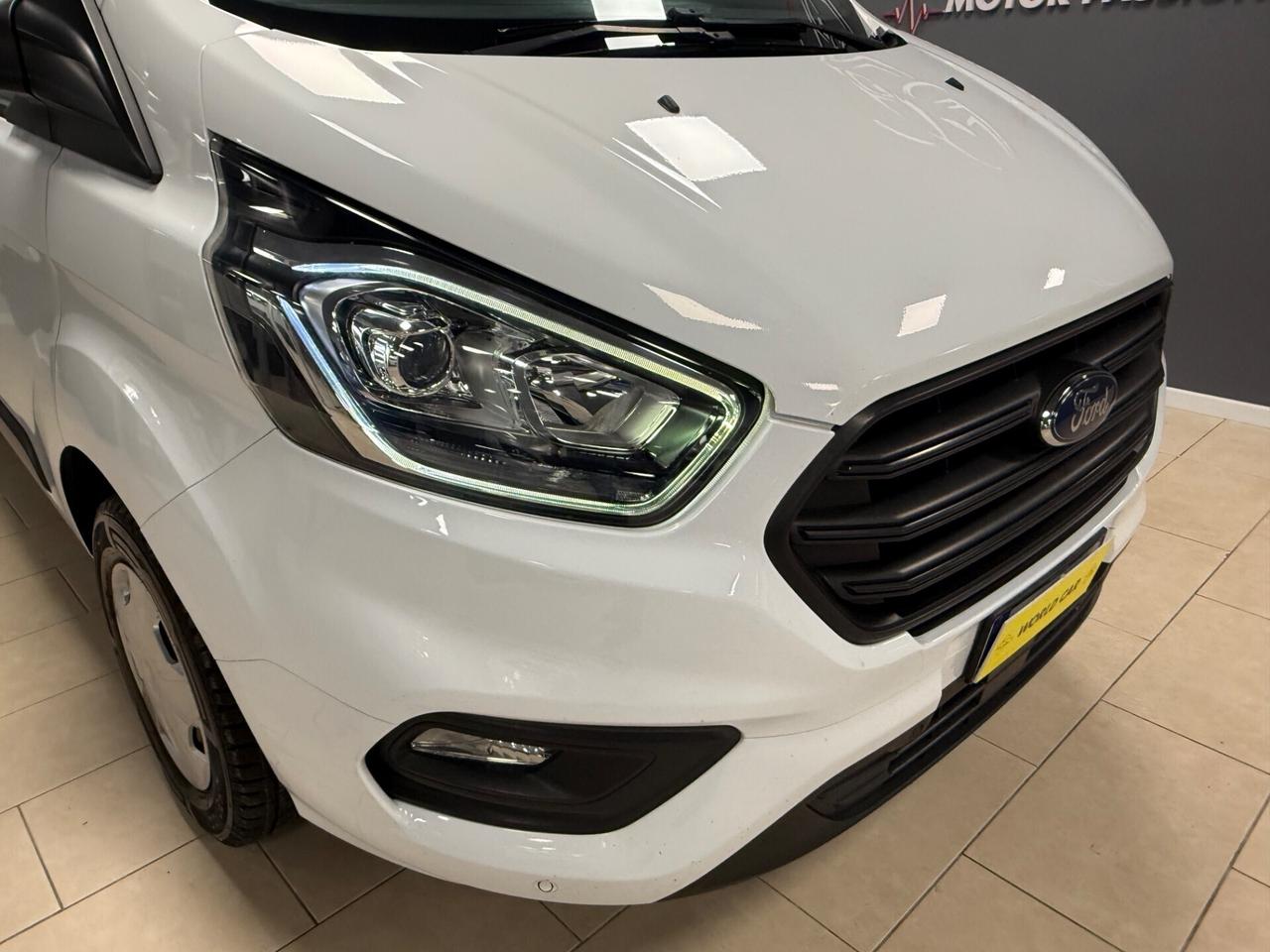 Ford Transit Custom 300 2.0 TDCi 130 PC Furgone Trend