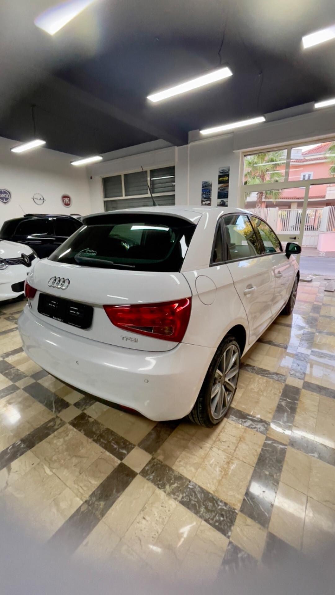 Audi A1 sportback 1.2 TFSI Ambition