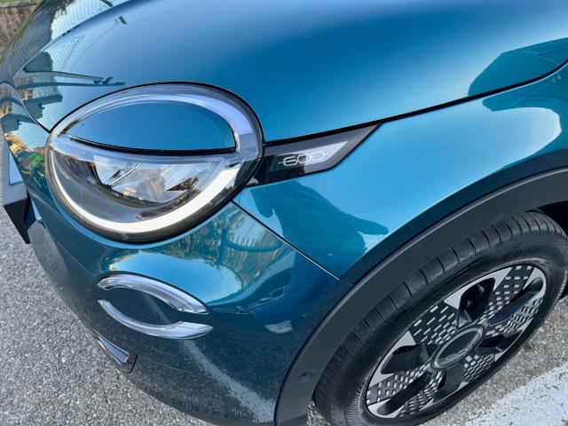 FIAT 600 Hybrid 100 CV DCT MHEV La Prima