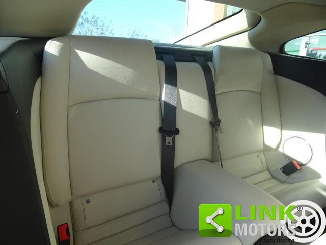 JAGUAR XK 4.2 V8 Coupé