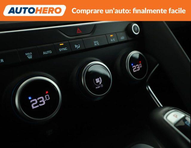 JAGUAR E-Pace 2.0 AWD aut. R-Dynamic