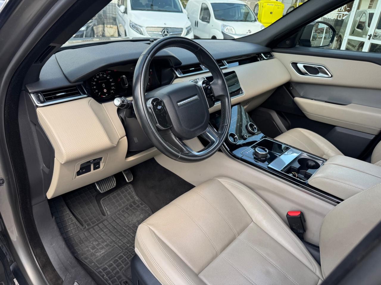 Land Rover Range Velar 2.0D I4 240 CV R-Dynamic S