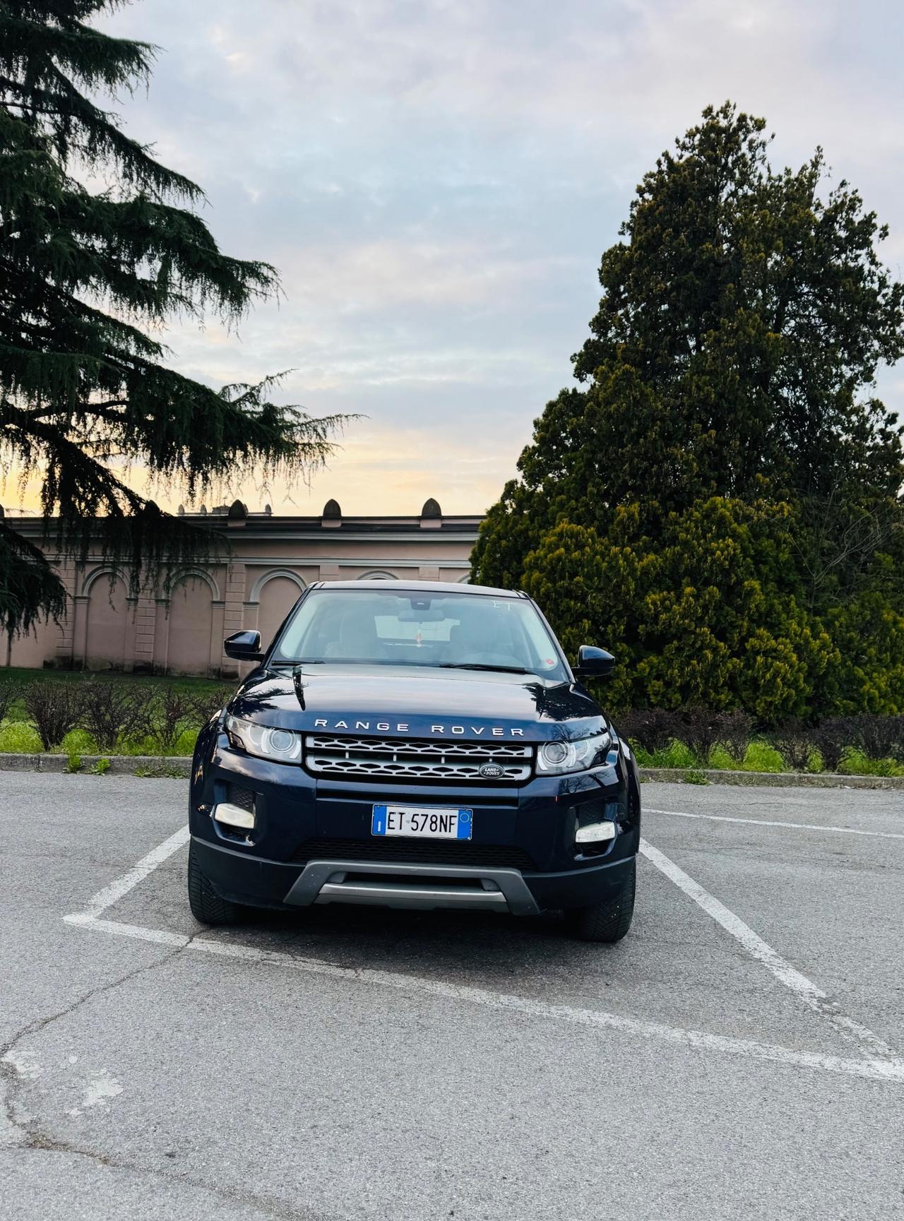 Land Rover Range Evoque 2.2 TD4 5p. Prestige