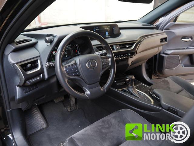 LEXUS UX 250h Hybrid Business