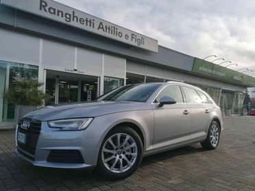 AUDI A4 Avant 40 TDI S tronic Business