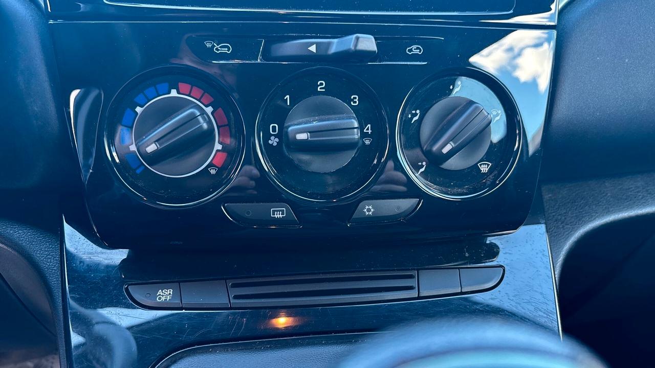 Lancia Ypsilon 1.0 FireFly 5 porte S&S Hybrid Gold Plus