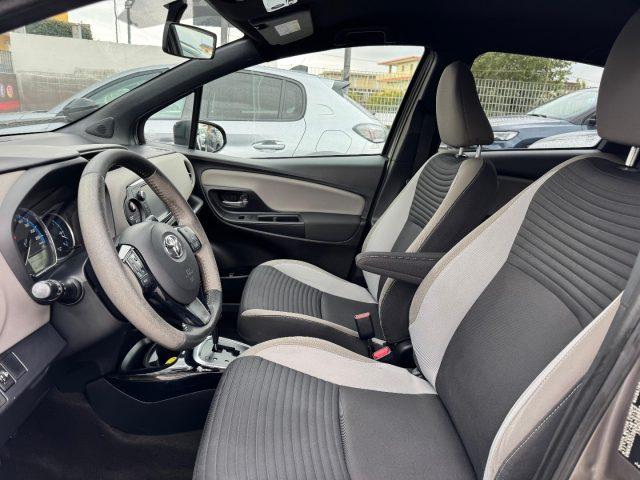 TOYOTA Yaris 1.5 Hybrid 5 porte Trend "Platinum Edition"