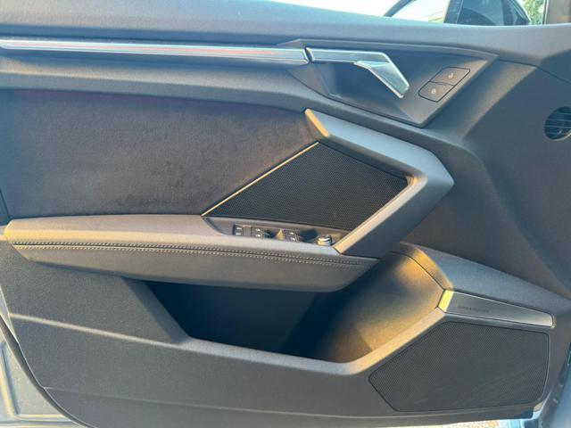 AUDI RS3 2.5 TFSI QUATTRO s-tronic *FULL / IVA ESPOSTA*