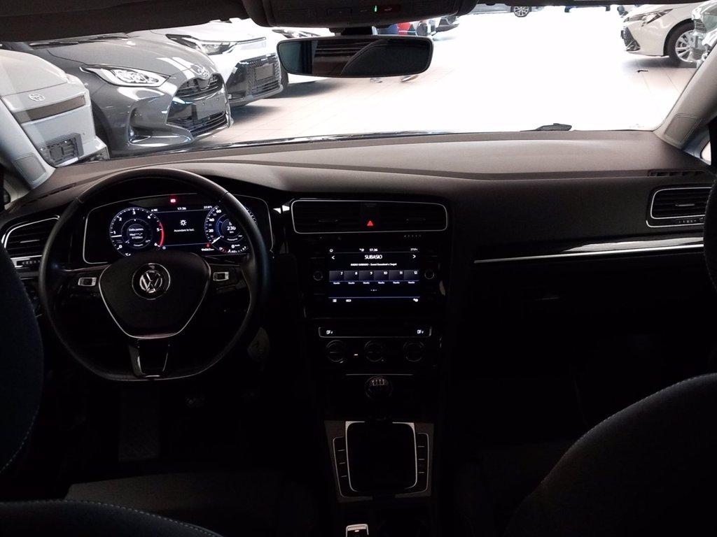 VOLKSWAGEN Golf 5p 1.6 tdi executive 115cv del 2019
