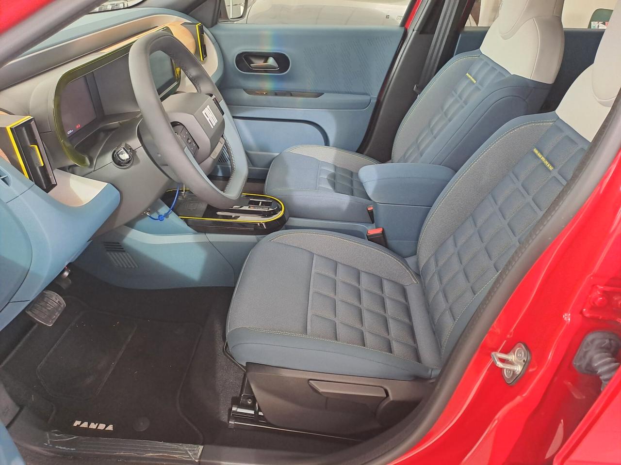 Fiat Grande Panda 1.2 Hybrid 110 CV La Prima 12/25
