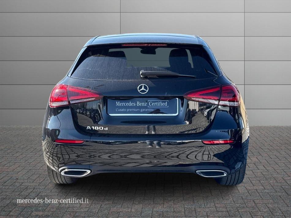 Mercedes Classe A 180 180 D Sport Night edition 8G-DCT