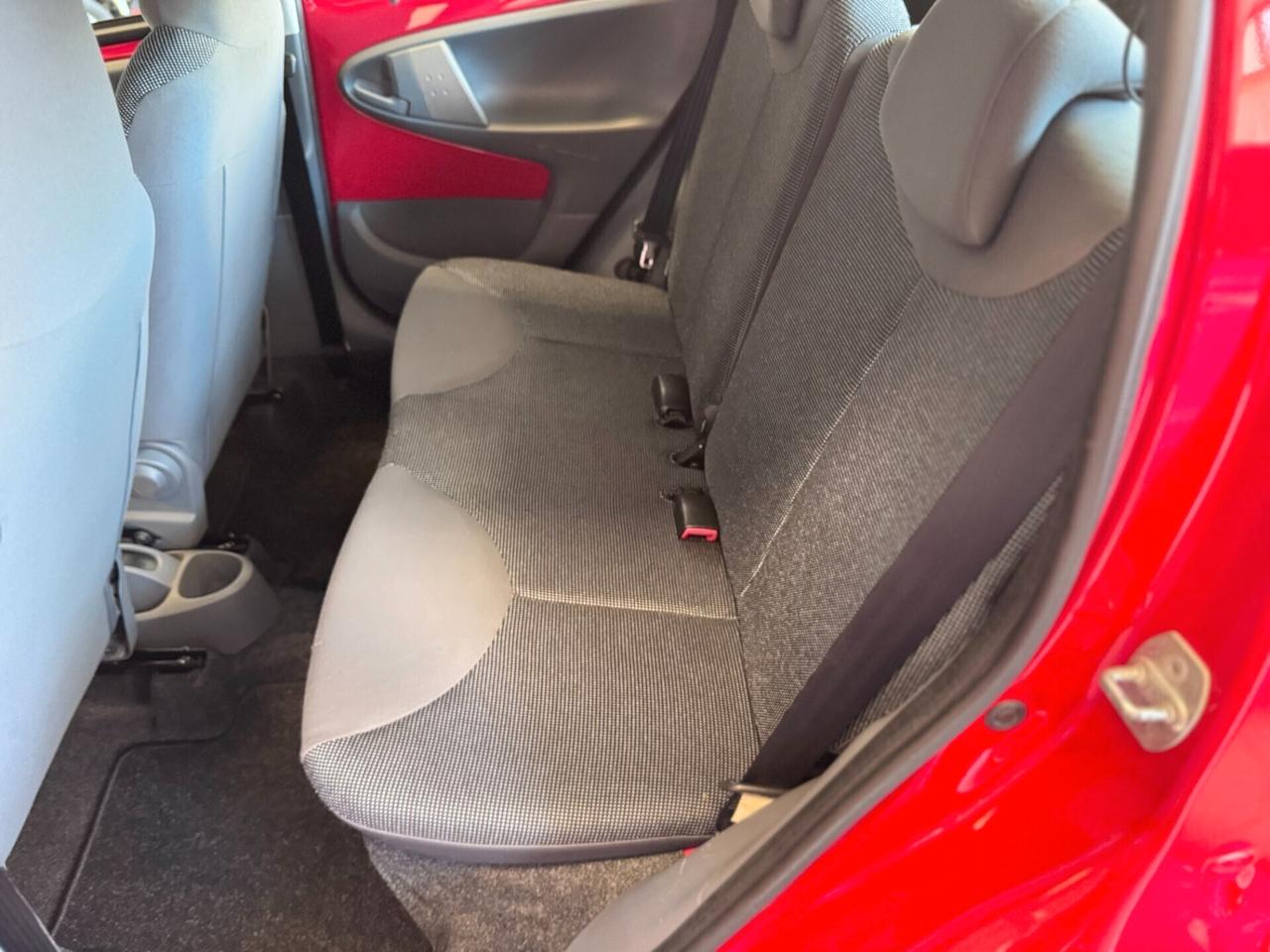 Peugeot 107 1.0 68CV 5p. Desir