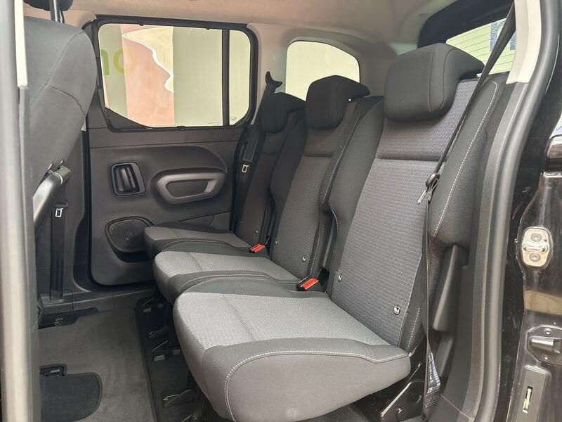 Toyota Proace City Verso electric L1 50kWh D Executive