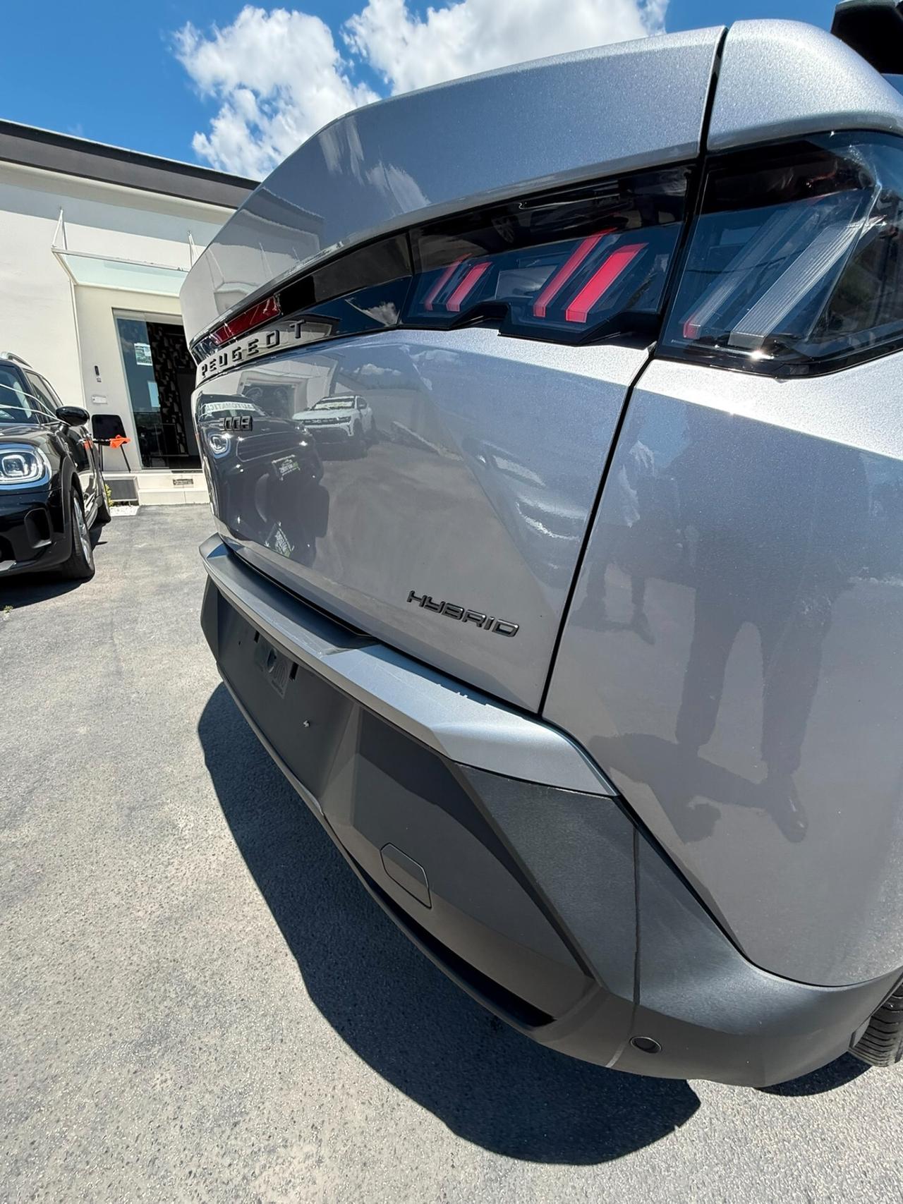 Peugeot 3008 Hybrid 136 e-DCS6 Allure 02/2025