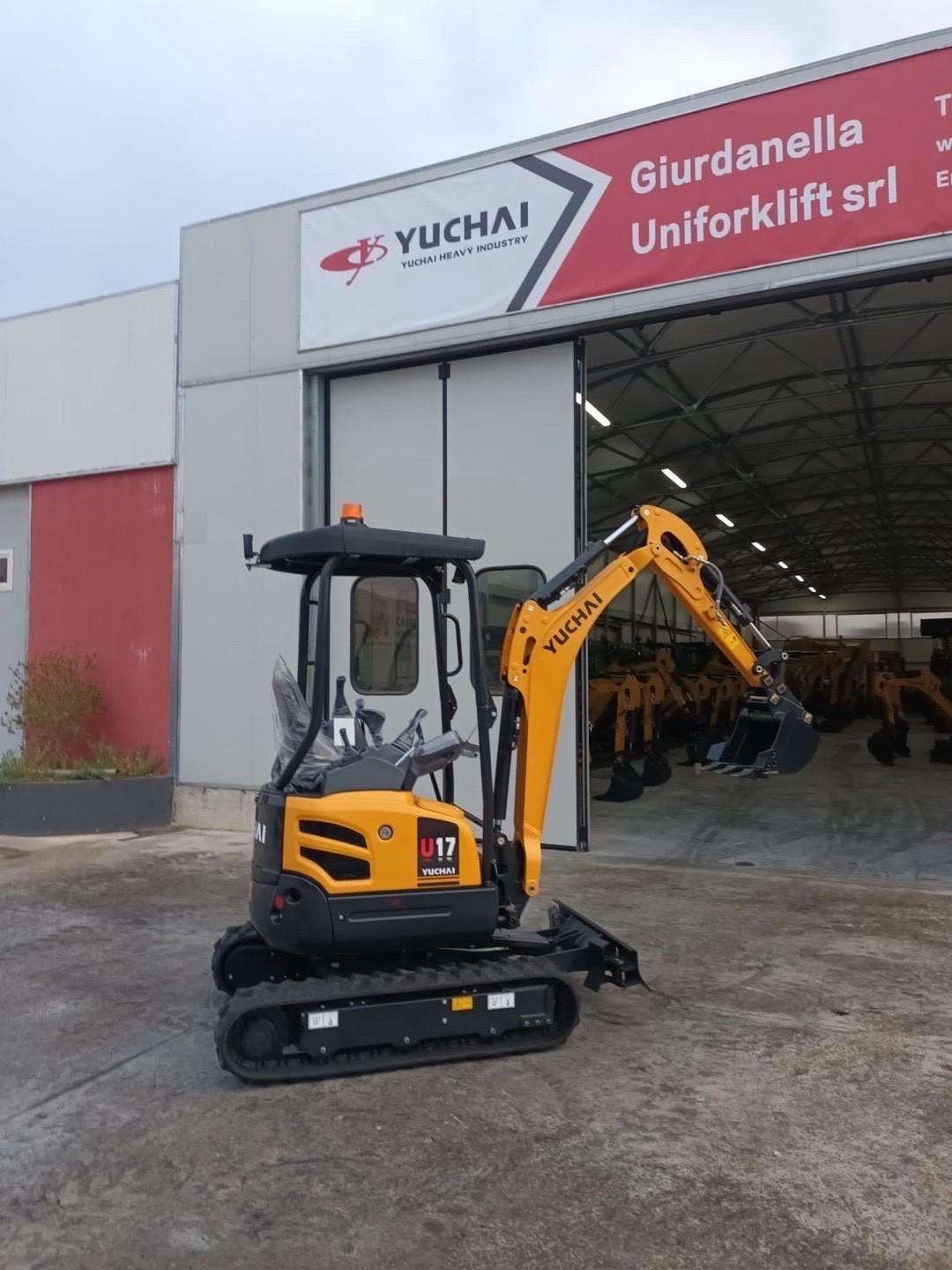Miniescavatore Yuchai U17 SR