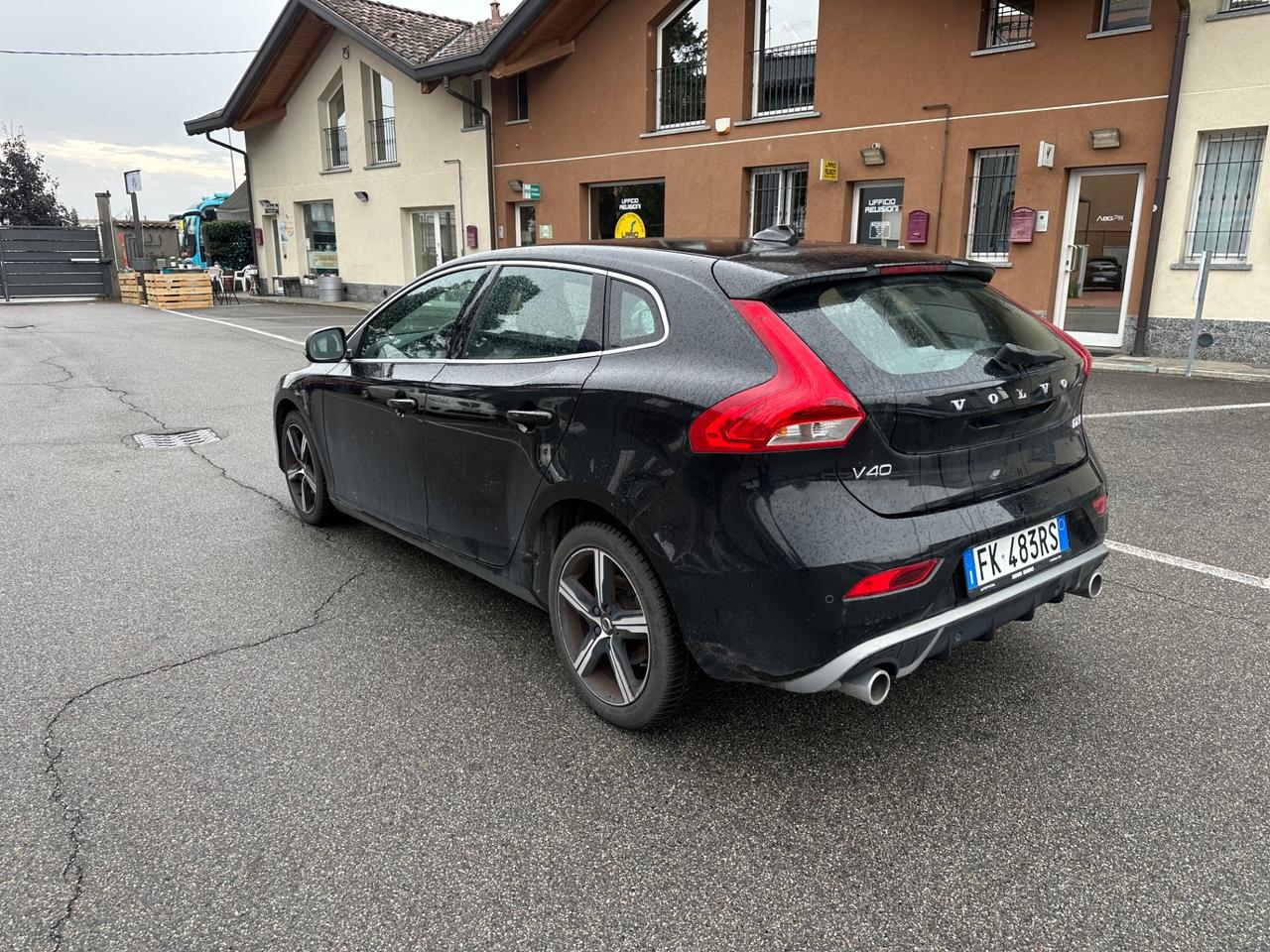 Volvo V40 D2 R-design