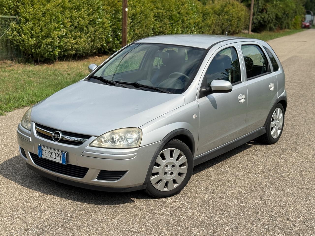Opel Corsa 1.2 5 porte Easytronic Club