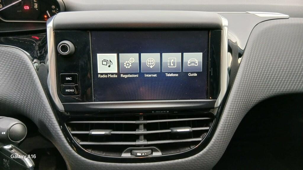 Peugeot 2008 1.2 PureTech Active