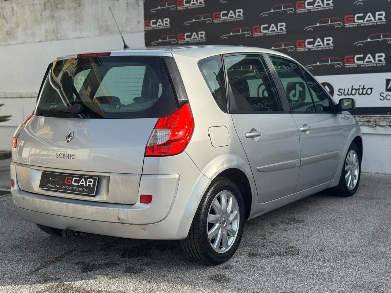 Renault Scenic Grand Scénic 1.5 dCi/105CV PlayStation Portable