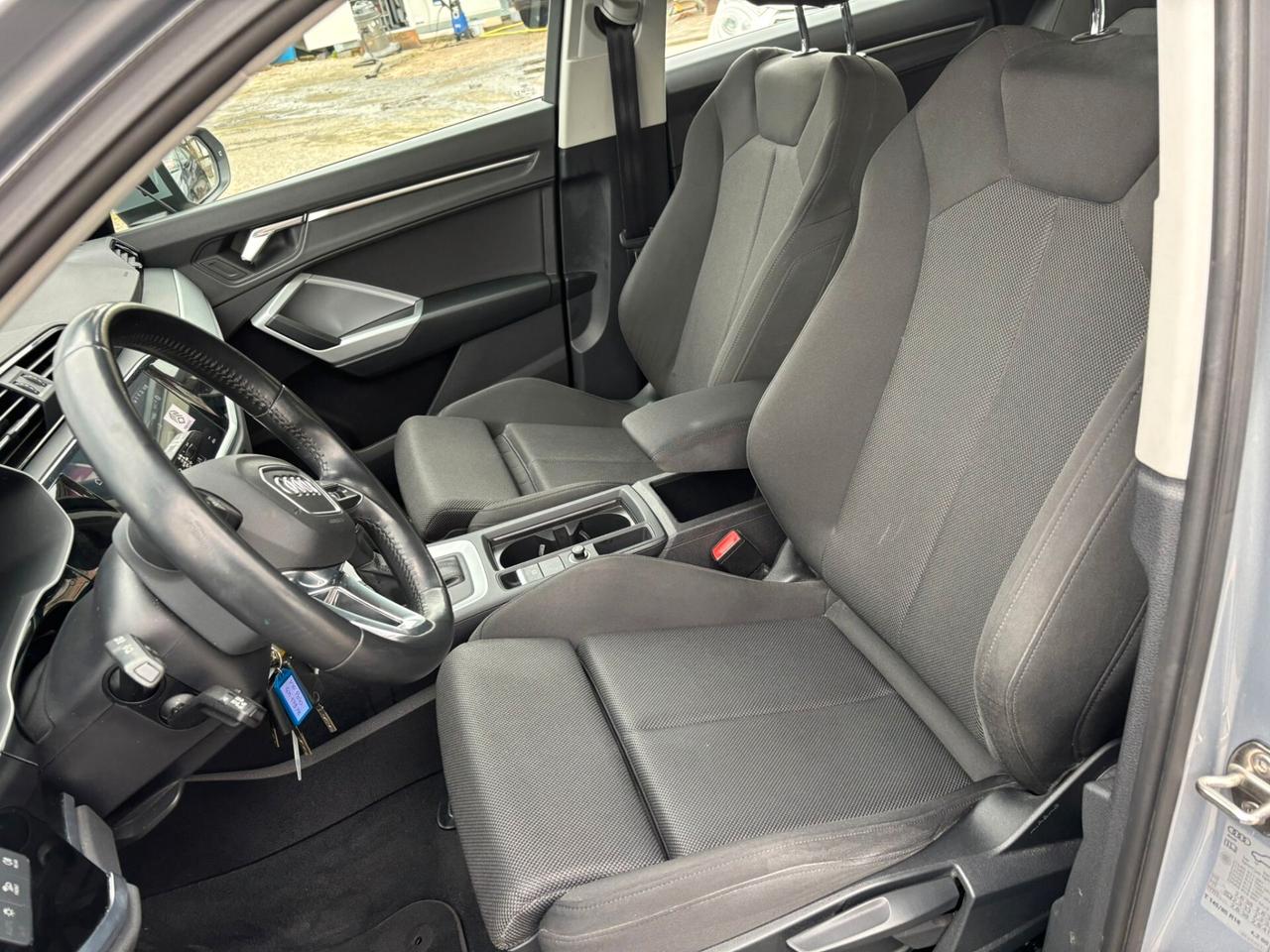 Audi Q3 35 TDI S tronic Business Advanced