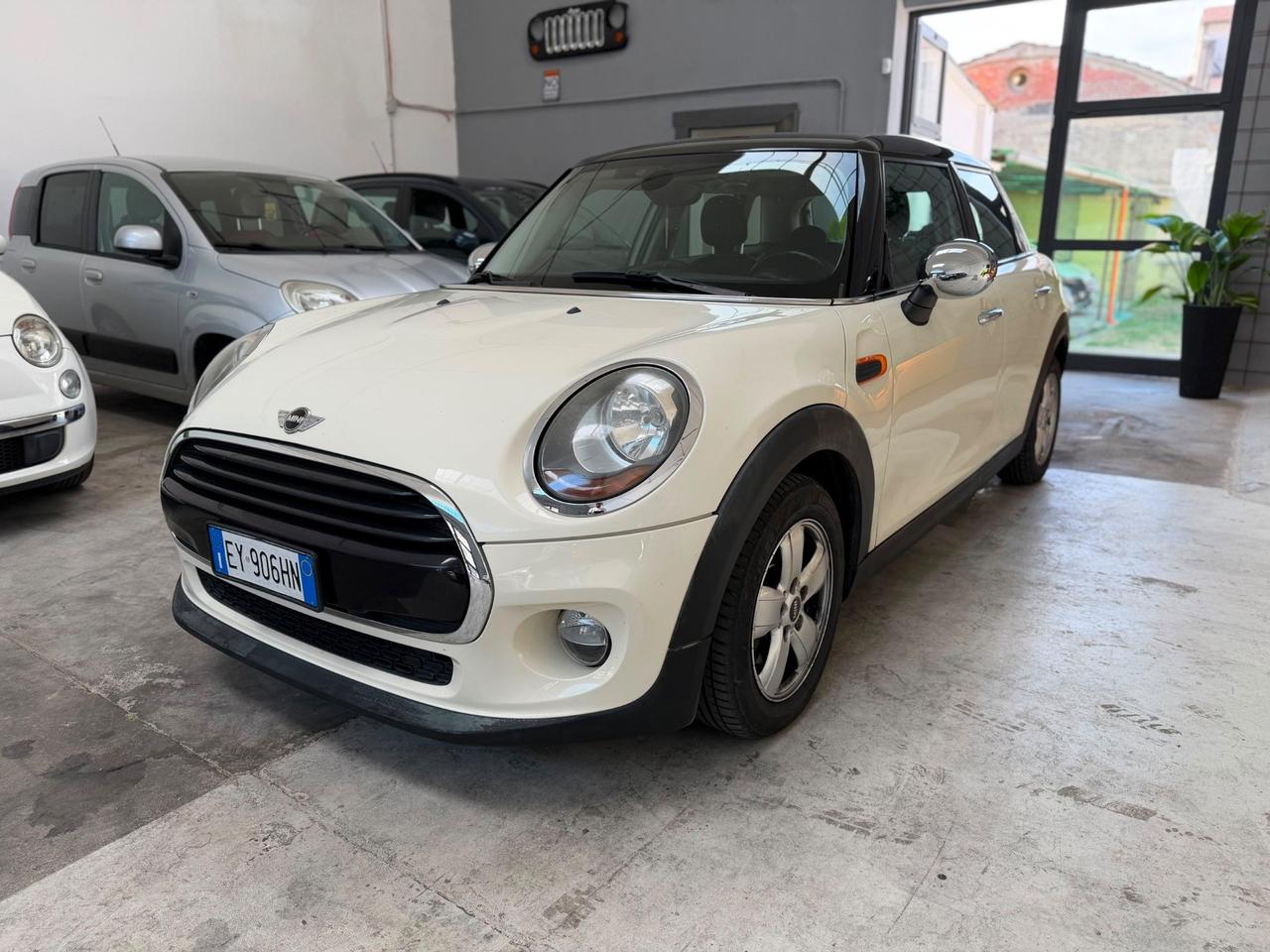 Mini 1.5 Cooper D 5 porte
