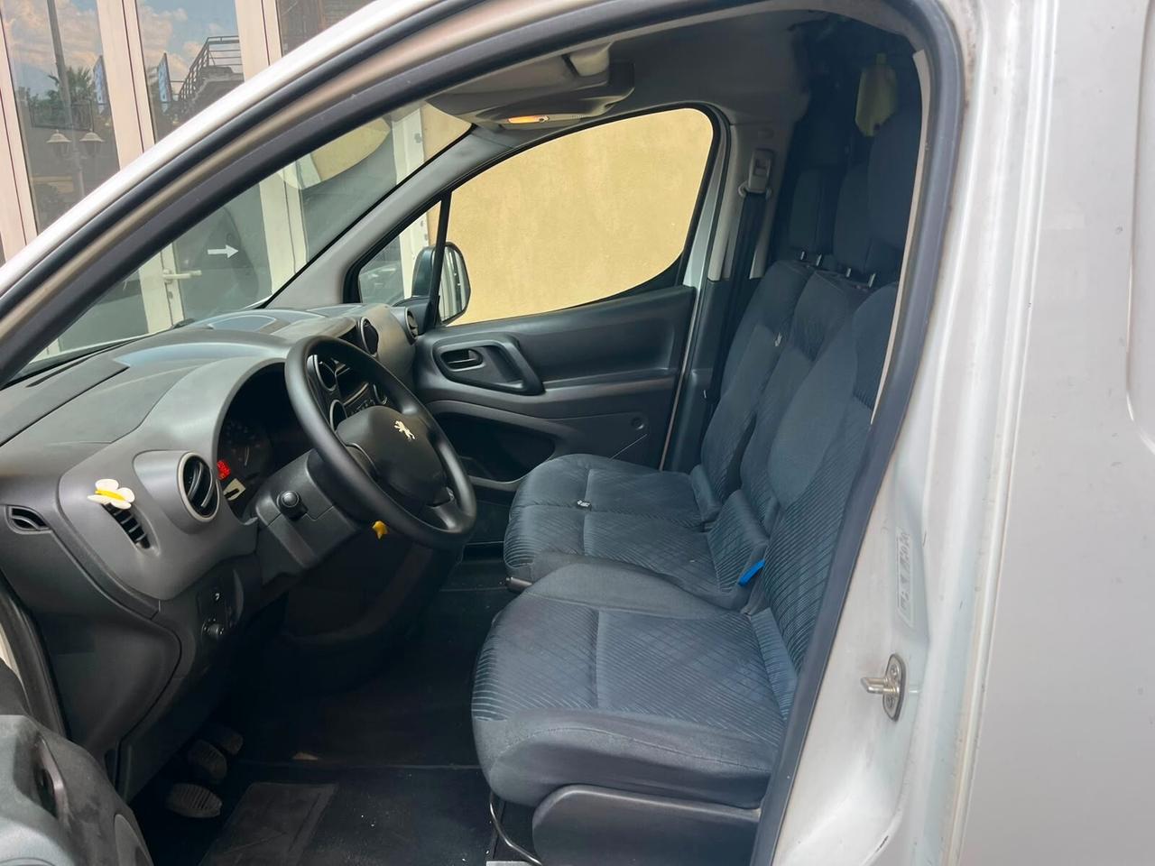 Peugeot Partner 1.6 HDi 90CV Pianale Cabinato