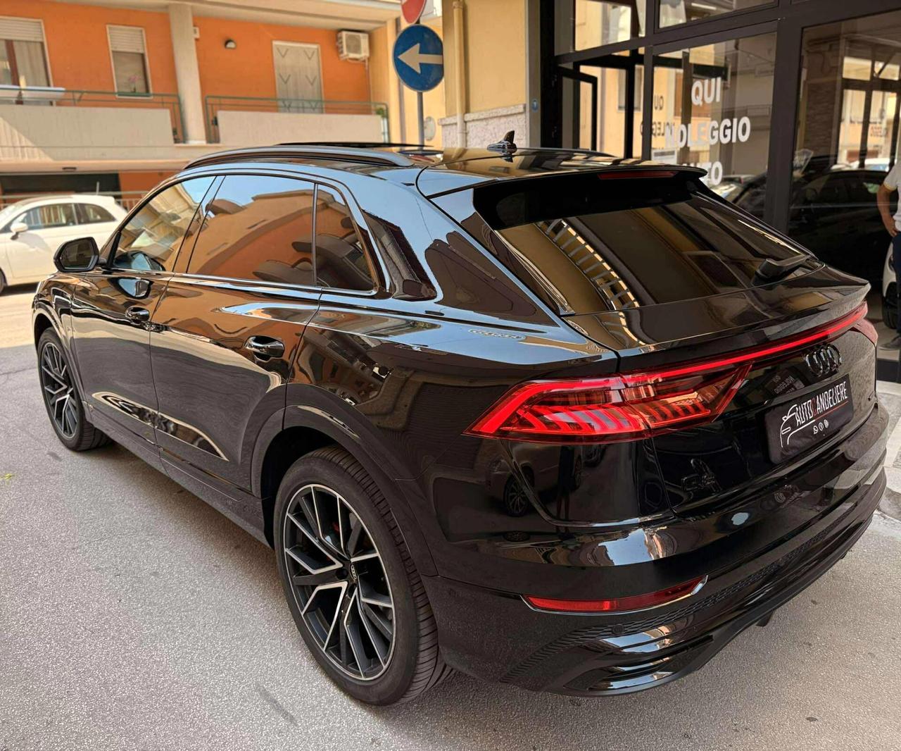 Audi Q8 50 TDI 286 CV quattro tiptronic Sport S-Line Identity Black