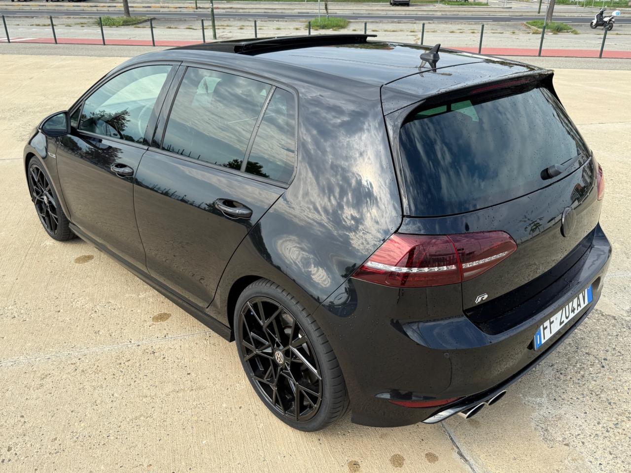 Volkswagen Golf R 2.0 TSI 300cv DSG 5p.