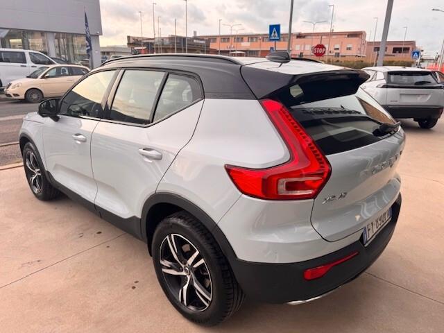 Volvo XC40 2.0 D4 AWD Geartronic R-design