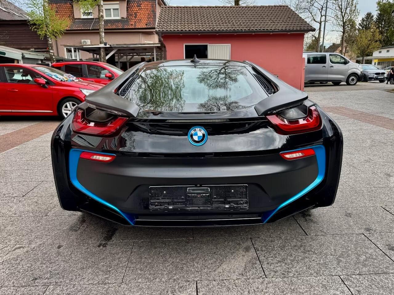 Bmw i8 Coupé xDrive *Display Key*HUD*360°*20 pollici