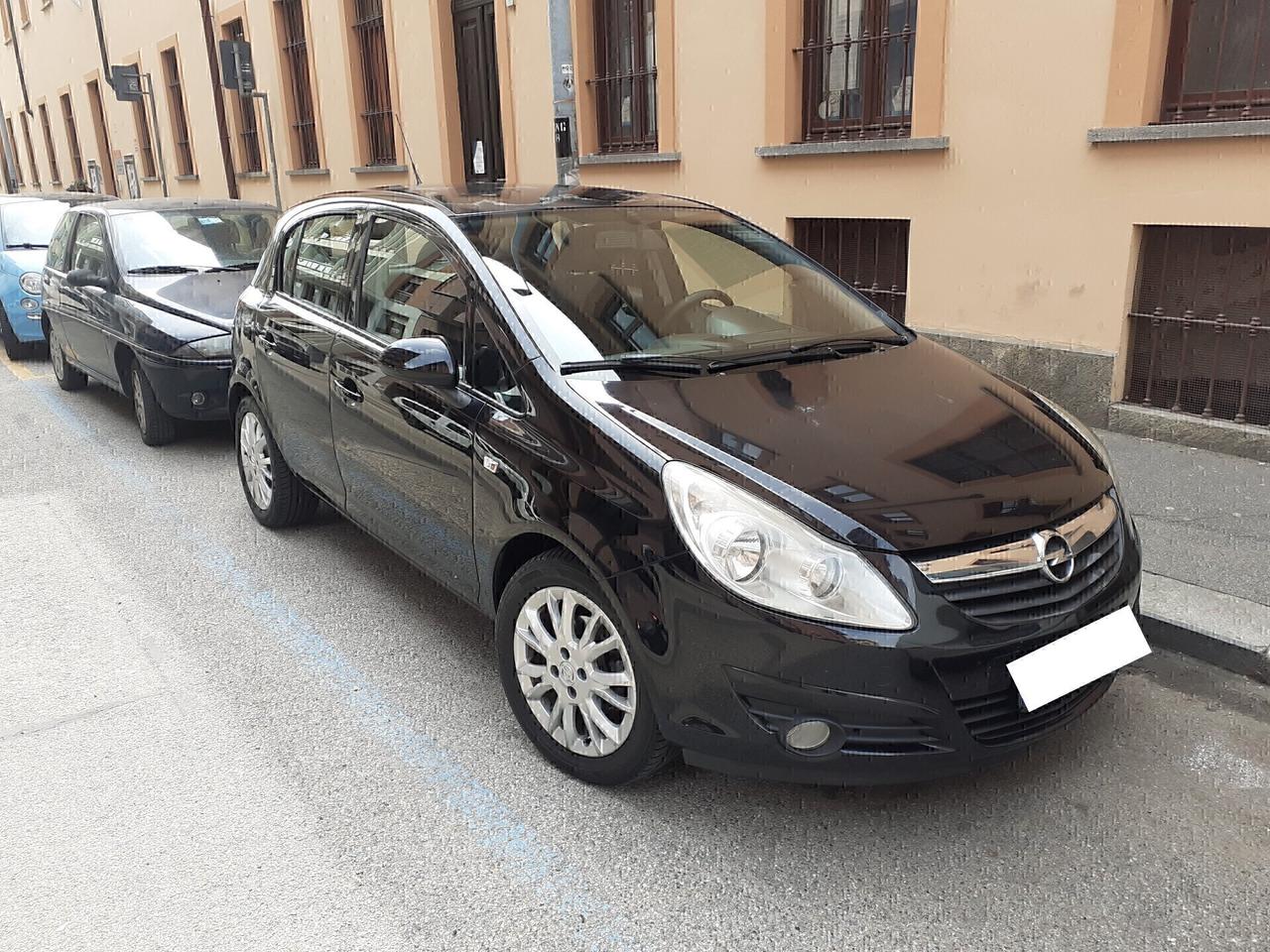 Opel Corsa - Fino a 2 anni di garanzia