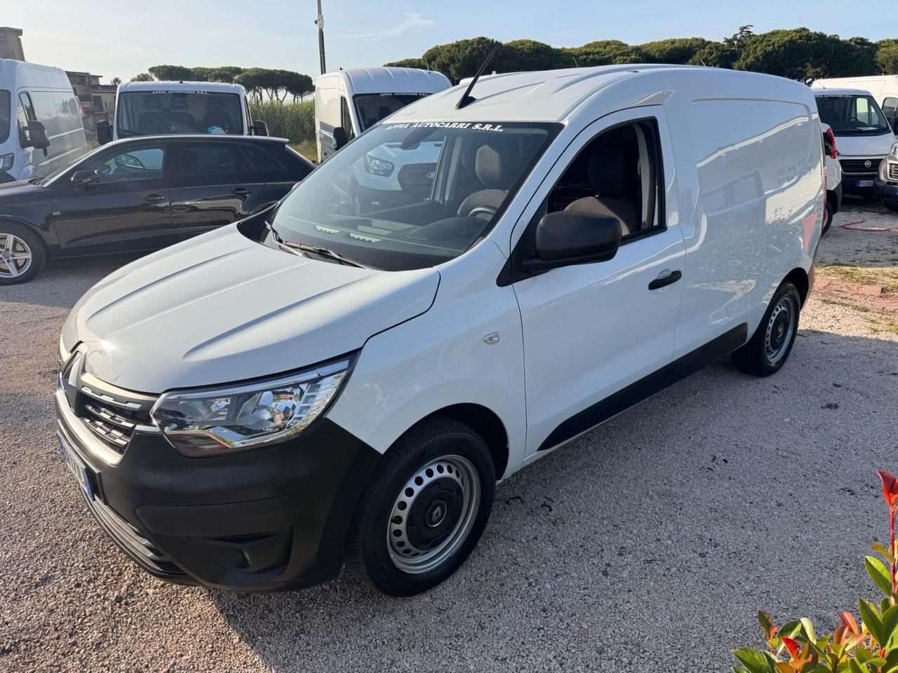 RENAULT EXPRESS 1.5DCI 95CV E6D-I 2023