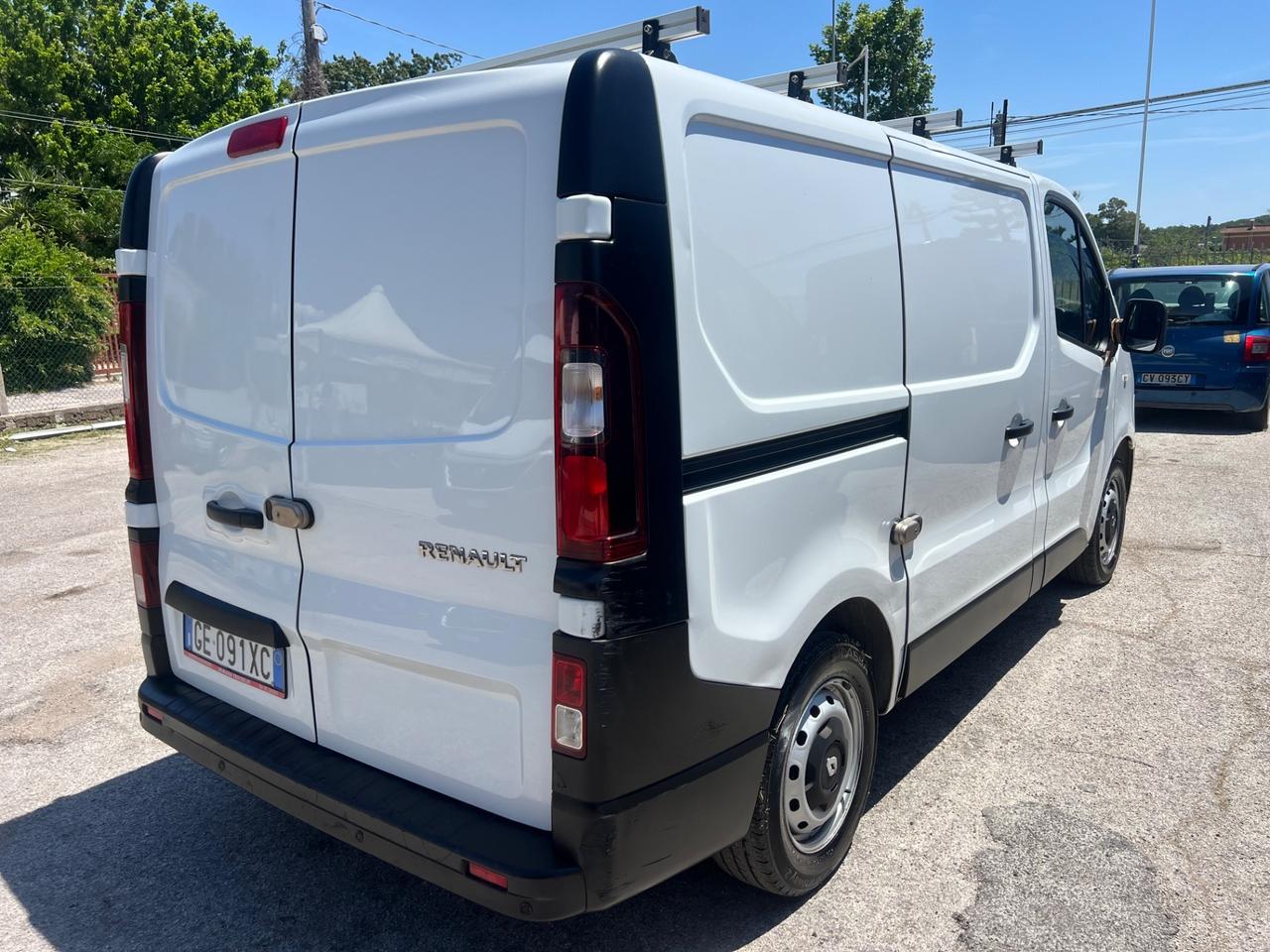 Renault Trafic T27 2.0 dCi 120CV PC-TN Furgone Ice