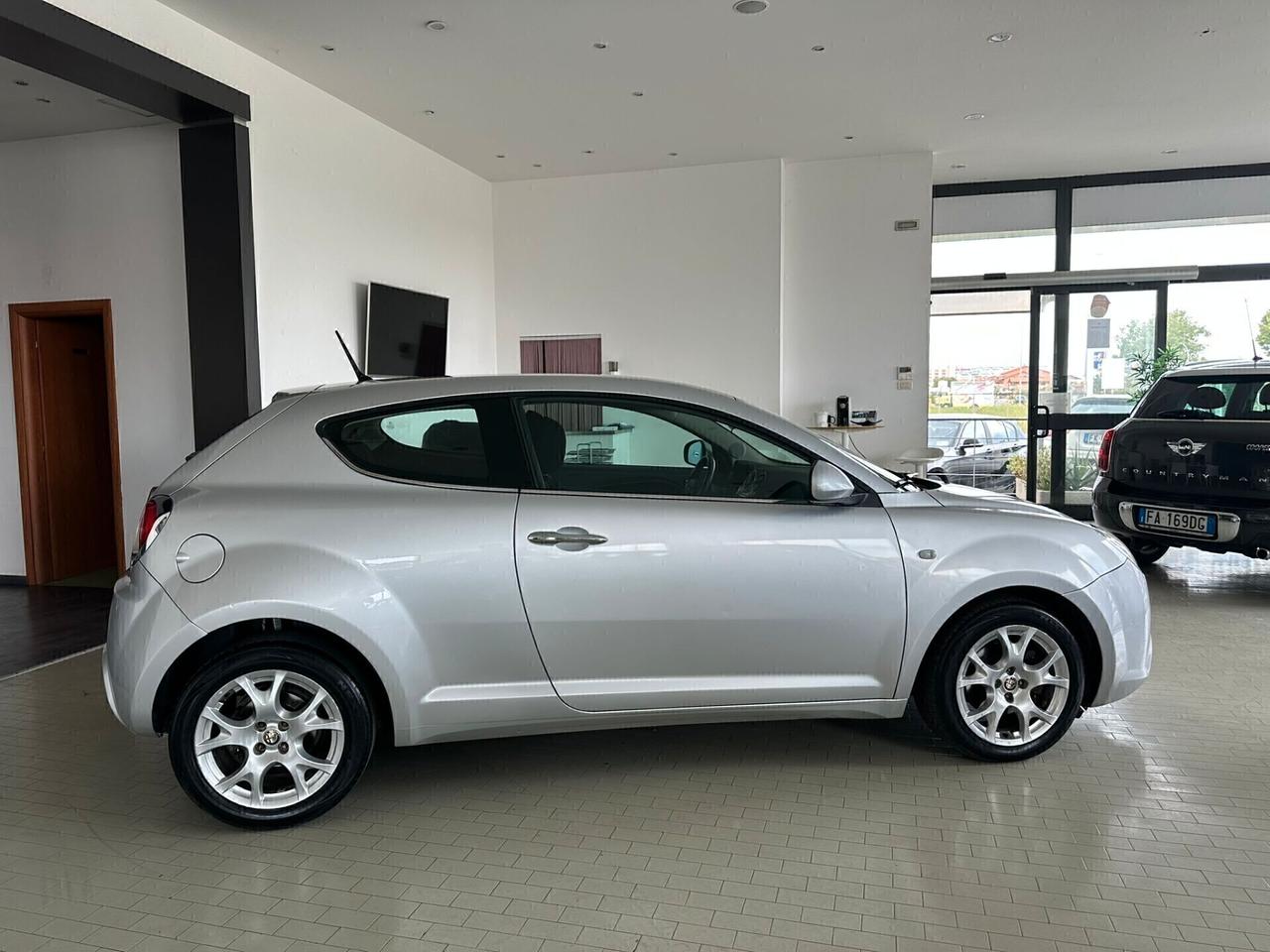Alfa Romeo MiTo 1.3 JTDm 16V 90 CV Distinctive