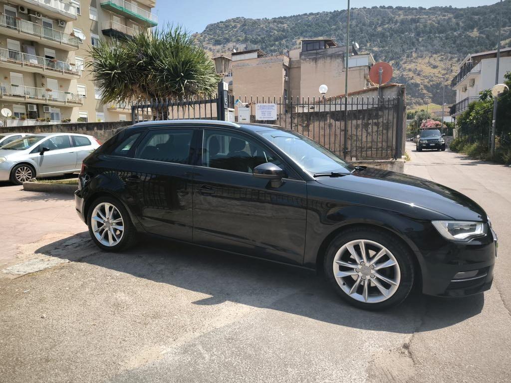 AUDI A3 2.0 TDI 150CV AMBITION BI-XENON 2016 FULL