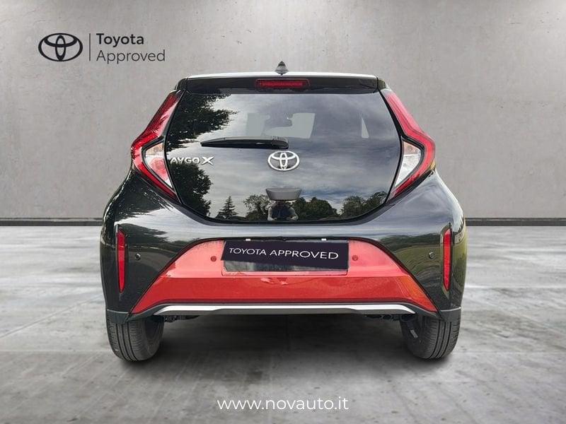 Toyota Aygo X 1.0B (72 CV) Lounge
