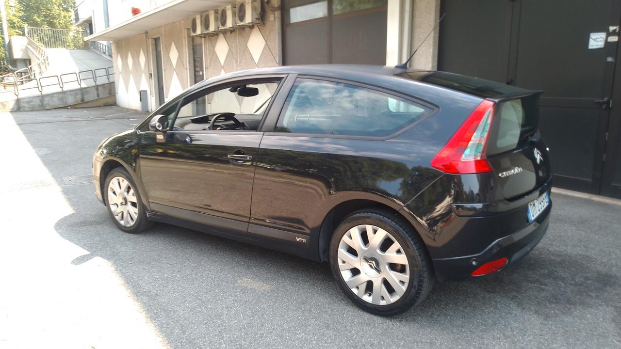 Citroen C4 Coupé 1.6 HDi 110CV FAP AUTOM NEOP 08