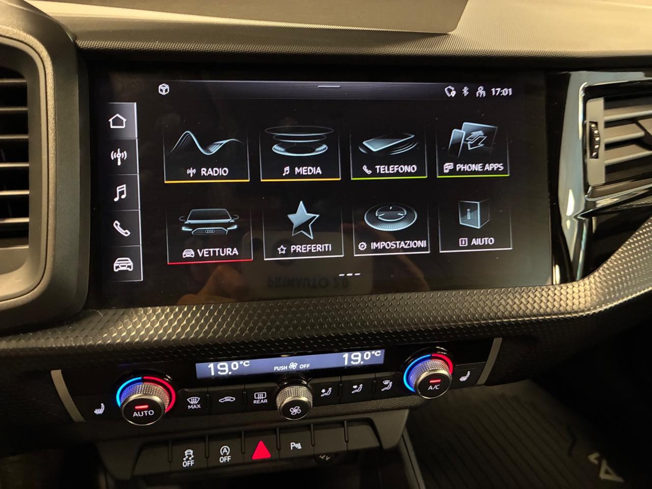 Audi A1 30 TFSI 110cv Admired sportback